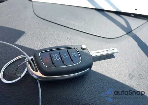 2017 Hyundai Tucson Se from USA, damaged, VIN KM8J3CA48HU414951